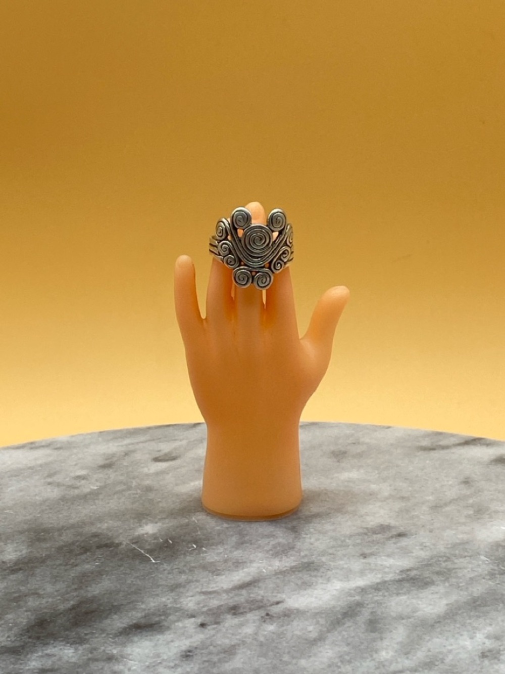 Vintage James Avery spiral stering silver ring STER - 00G0BV